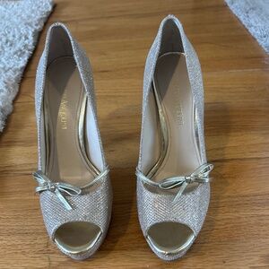 Gold Heels - Super Fancy